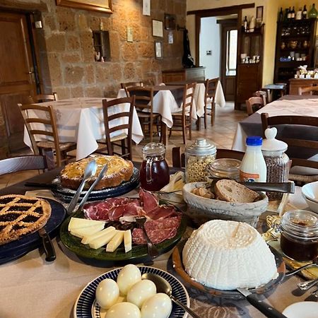 Bio Agriturismo Aia Del Tufo Sorano  Eksteriør bilde